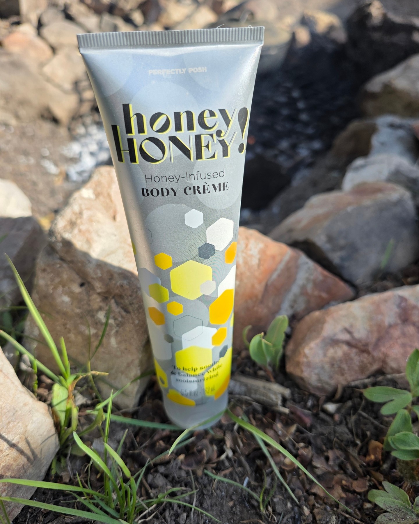 Meet your new summer skin staple. 🍯

Honey Honey Body Crème by Perfectly Posh ~ lightweight, honey~infused, and so good for summer skin that's been through it.
Great for dry skin, eczema, and yes ~ it actually works as a natural mosquito repellent too. 🙌
One of the original Posh products and a forever favorite. Only $9. 🤍

Want an exclusive group deal on top of that? Join my community group ~ link in bio. 👀

#CampPosh #HoneyHoney #PerfectlyPosh #SummerSkincare #NaturalMosquitoRepellent