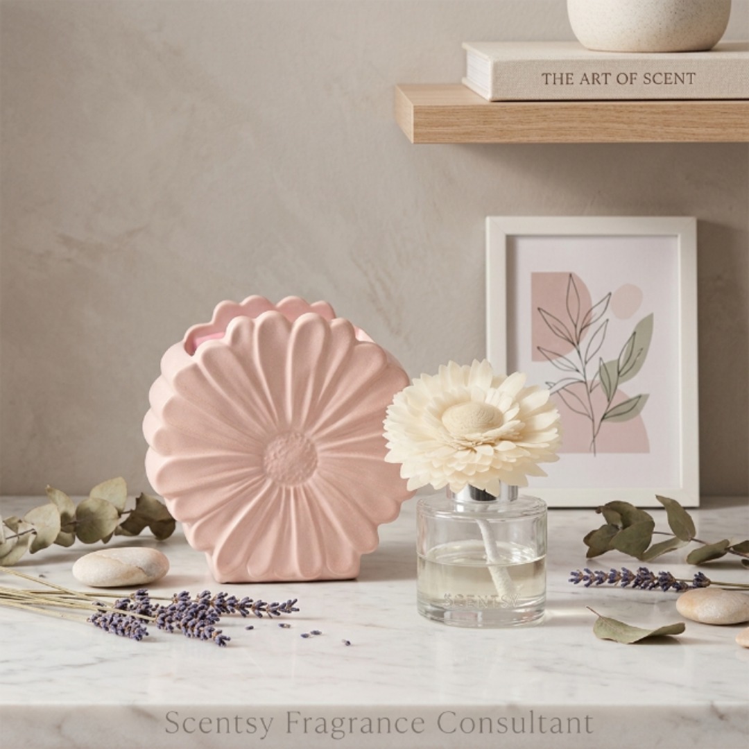 The Daisy Warmer is soft, simple, and just really pretty 🌼

The kind of piece that makes any spot it lands in feel a little more like you.
Tap the link in bio 🤍

#janicaspamperedlife #daisywarmer #homedecor #scentsy