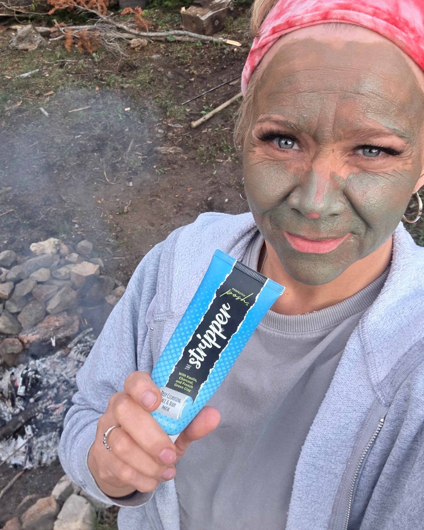 This is what Recovery Mode actually looks like. 😄💙

Headband on. Mask on. Campfire going. Zero apologies.

he Stripper goes on, sits for a bit, and when it comes off your skin feels genuinely different. Cleaner in a way that goes deeper than your regular routine.

Here's how simple it is ~
💙 Apply a thin layer to face or body
💙 Let it sit 10~15 minutes
💙 Rinse off and feel the difference

That's it. Summer has been a lot ~ this is the reset your skin has been waiting for. 🙌
Still time to grab yours ~ $17, and the Camp Pack group deal in the community group brings it down even further if 6 are claimed! Link in c o m m e n t 👀🤍