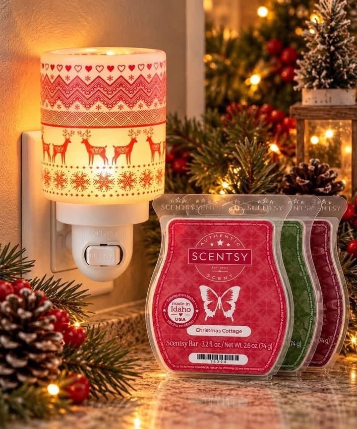 A whole gift bundle for $25! 🎁🎄

Nordic Winter Mini Warmer plus Christmas Cottage, Iced Balsam and Snowberry. A perfect gift for teachers, neighbors and secret Santa swaps.

DM me to grab yours! ❄️

#scentsy #scentsyholiday #giftideas #christmasgifts #janicaspamperedlife